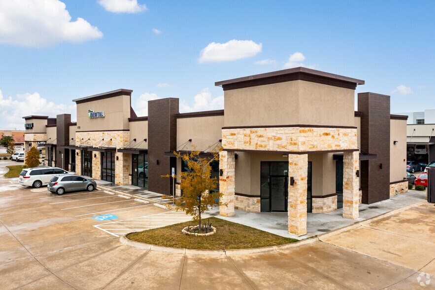 4730 Windhaven Pky, The Colony, TX à louer - Photo de l’immeuble – Image 2 sur 7