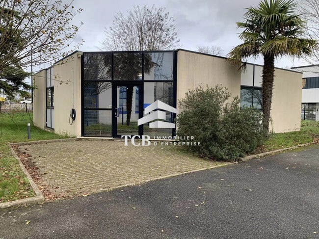 Plus de détails pour Bureau à vendre