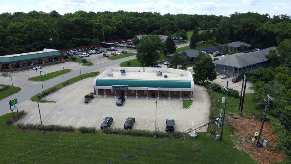 100 Eastside Dr, Georgetown, KY à louer - Photo de l’immeuble – Image 2 sur 8
