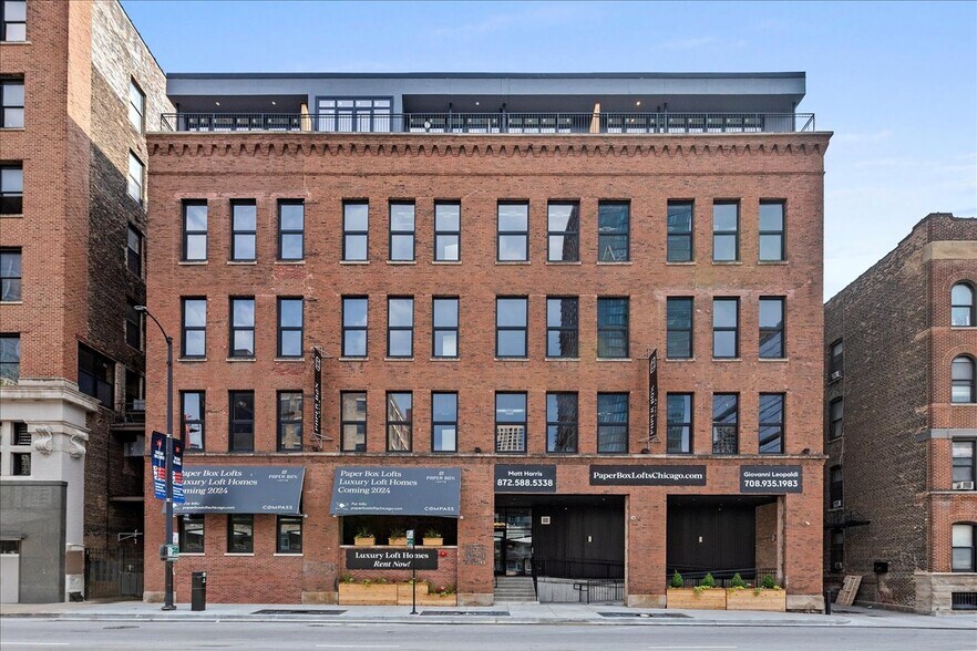 153 W Ohio St, Chicago, IL à louer - Photo de l’immeuble – Image 1 sur 13