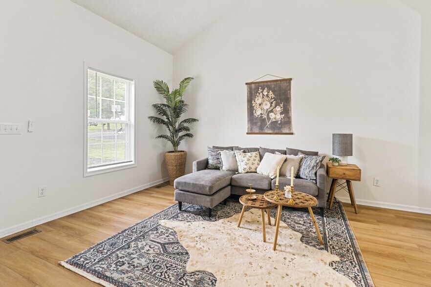 1503-1517 Cassell Ln, Bedford, VA à vendre - Photo de l’immeuble – Image 3 sur 30