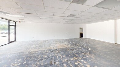 6220 Binz Engleman Rd, San Antonio, TX à louer Photo intérieure– Image 1 sur 5