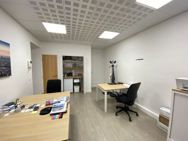 Bureau dans Paris à louer - Photo intérieure – Image 2 sur 4