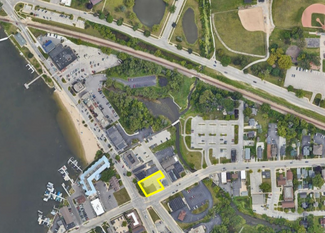 Plus de détails pour 101 W Wisconsin Ave, Pewaukee, WI - Terrain à vendre