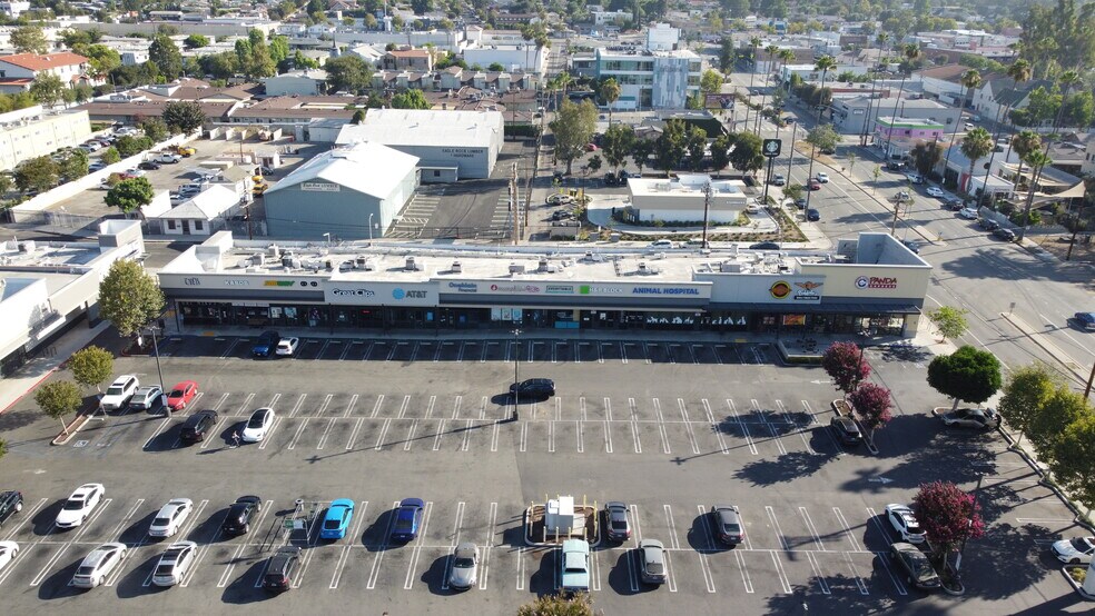 4903-4947 Eagle Rock Blvd, Los Angeles, CA à louer - Photo de l’immeuble – Image 3 sur 10