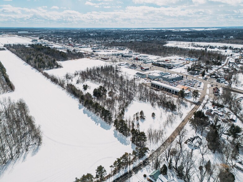 591 QC-131, Notre-dame-des-prairies, QC à vendre - Photo principale – Image 1 sur 2
