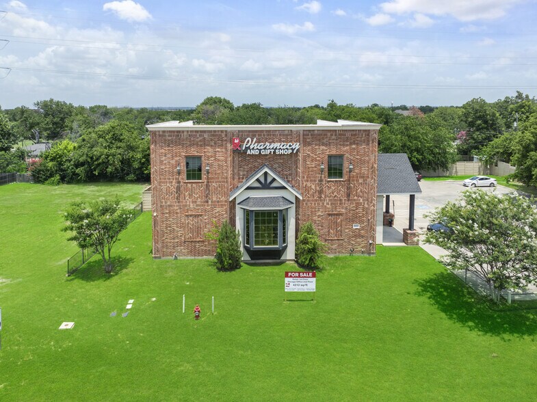 207 E Byron Nelson Blvd, Roanoke, TX à vendre - Photo de l’immeuble – Image 2 sur 21