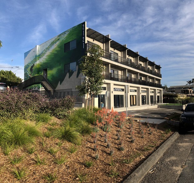 2121 Newcastle Ave, Cardiff By The Sea, CA à louer - Photo principale – Image 1 sur 9