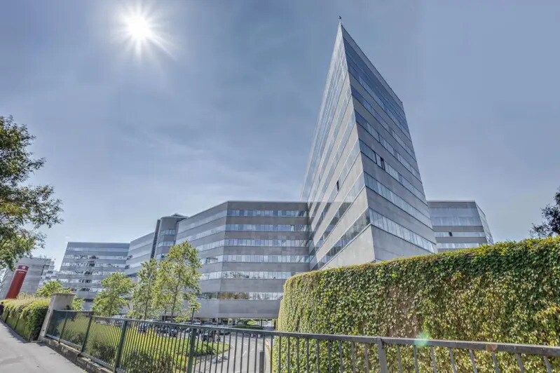 32 Avenue Pablo Picasso, Nanterre à louer - Photo de l’immeuble – Image 2 sur 16