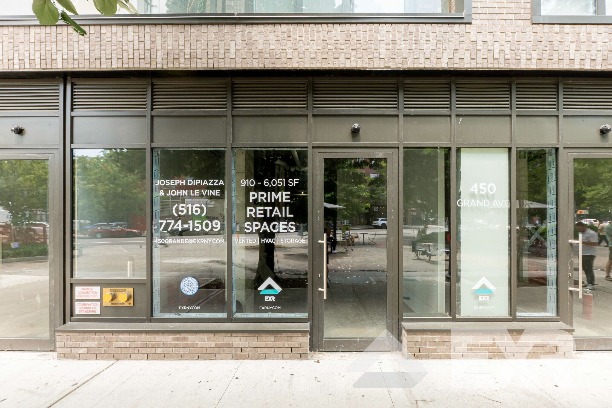 450 Grand Ave, Brooklyn, NY à louer Photo de l’immeuble– Image 1 sur 5