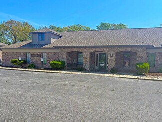 Plus de détails pour 2 Emerald Ter, Swansea, IL - Bureau/Médical à louer
