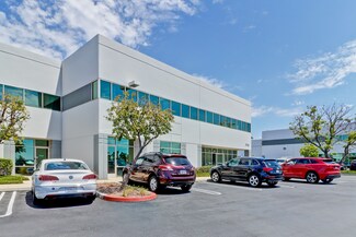 Plus de détails pour 27156 Burbank, Foothill Ranch, CA - Local d’activités à vendre