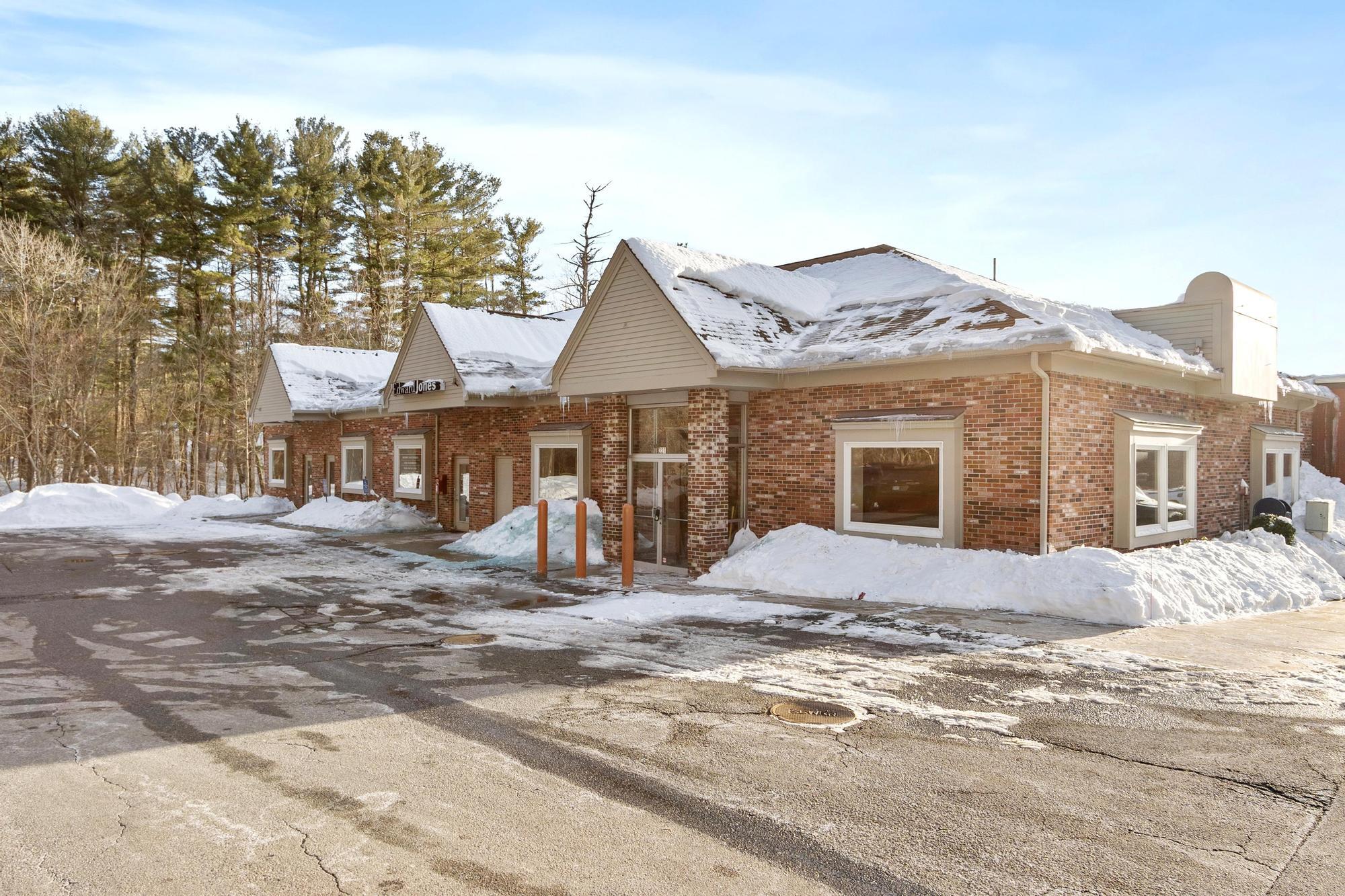 223 Groton Rd, Westford, MA à louer Photo principale– Image 1 sur 5