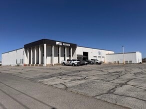 1018 W Center St, North Salt Lake, UT à louer Photo intérieure– Image 1 sur 1