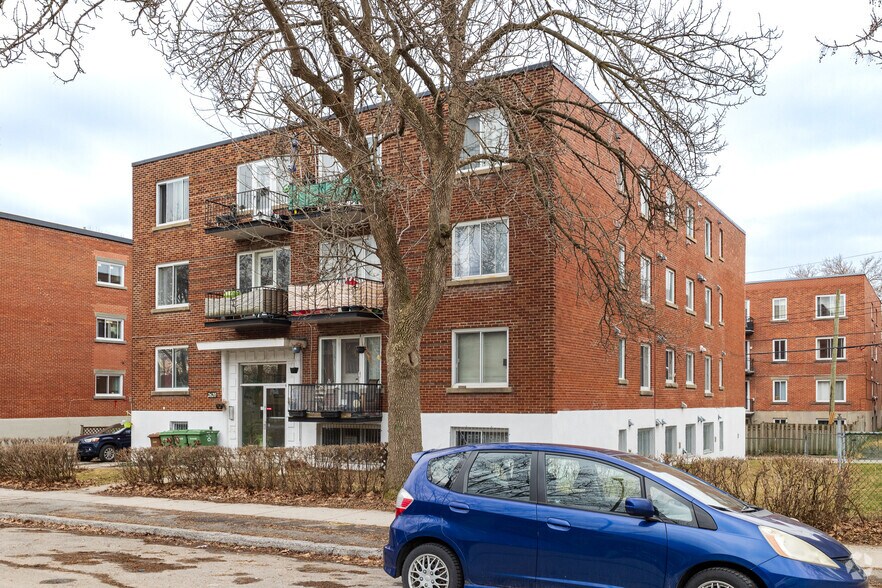2620 Rue Théodore, Montréal, QC à vendre - Photo de l’immeuble – Image 3 sur 3
