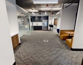 1100 Wayne Ave, Silver Spring, MD à louer Numérisation 3D Matterport– Image 1 sur 3