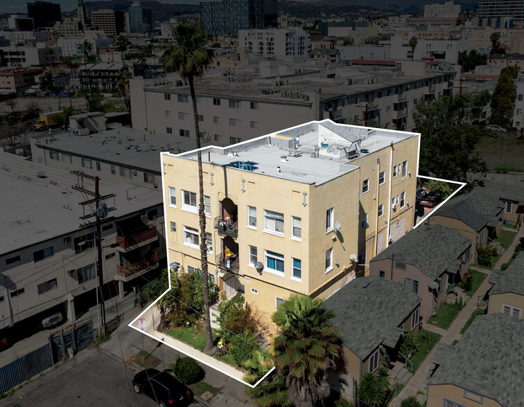 2411 W 10th St, Los Angeles, CA à vendre - Photo de l’immeuble – Image 1 sur 13