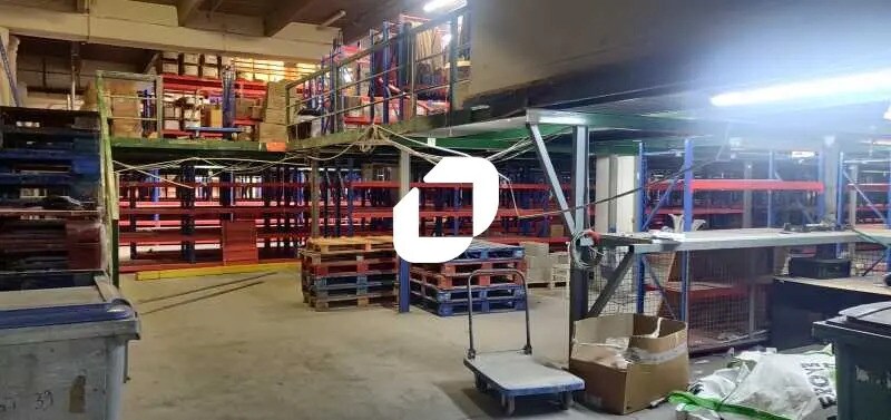 Local d’activités dans Bagnolet à louer - Photo de l’immeuble – Image 3 sur 3