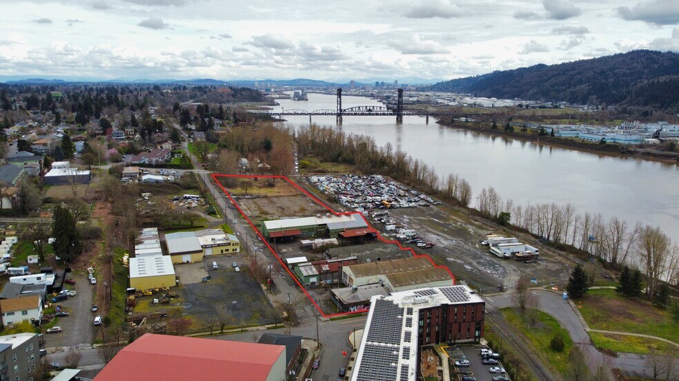 8625 N Crawford St, Portland, OR à vendre - Photo de l’immeuble – Image 2 sur 4