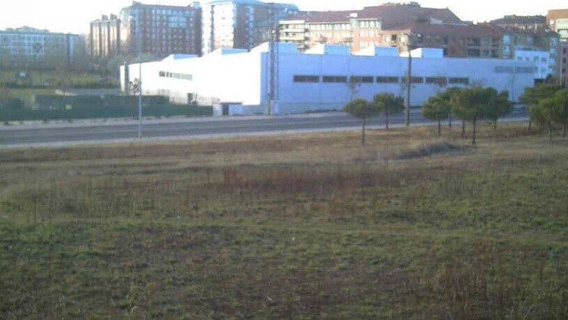 Terrain dans León, León à vendre Photo principale– Image 1 sur 3