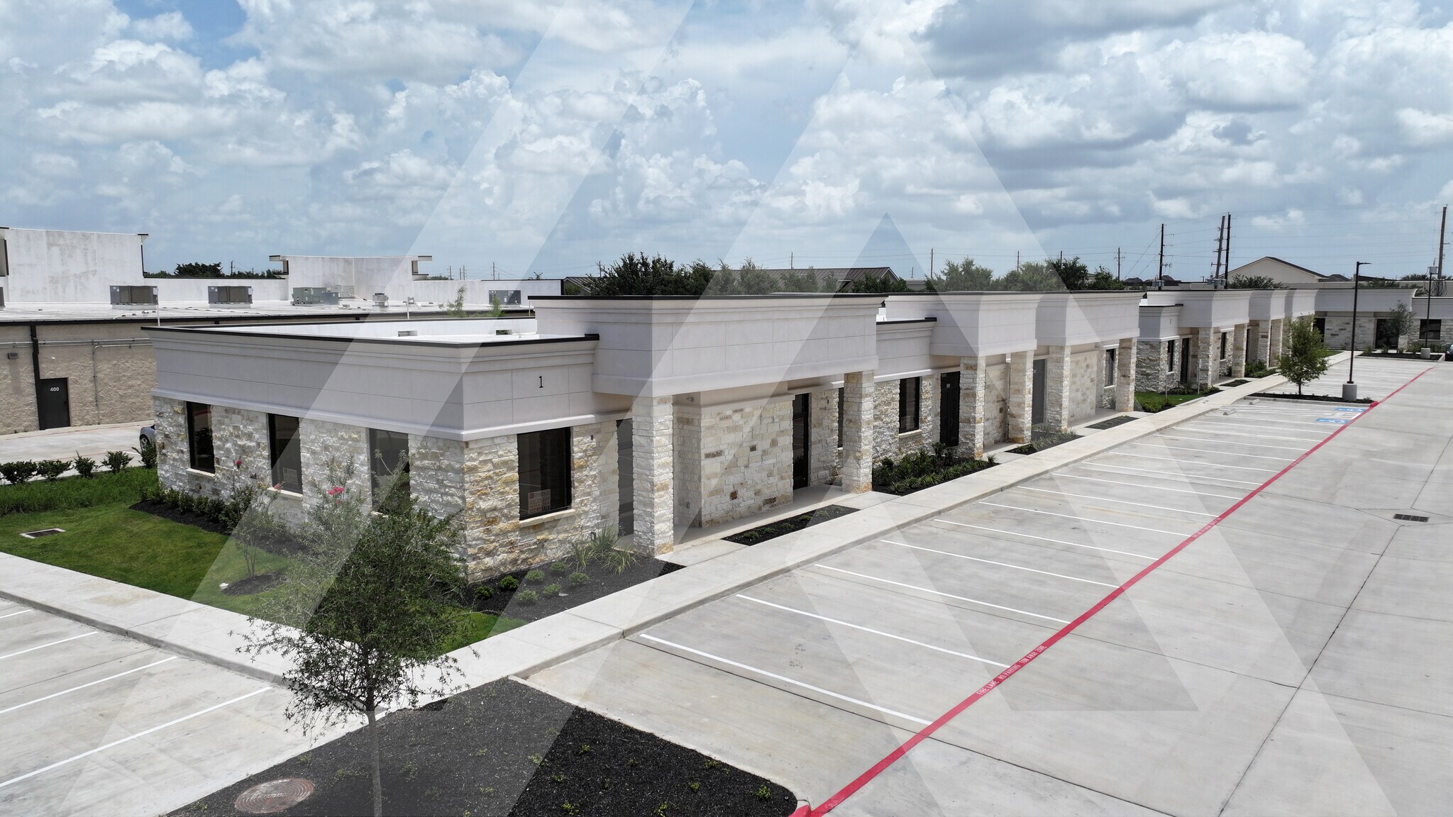 28111 S Firethorne Rd, Katy, TX à louer Photo de l’immeuble– Image 1 sur 12