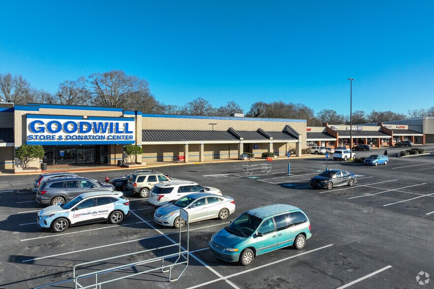 100 Spalding Square, Griffin, GA à louer - Photo de l’immeuble – Image 2 sur 31