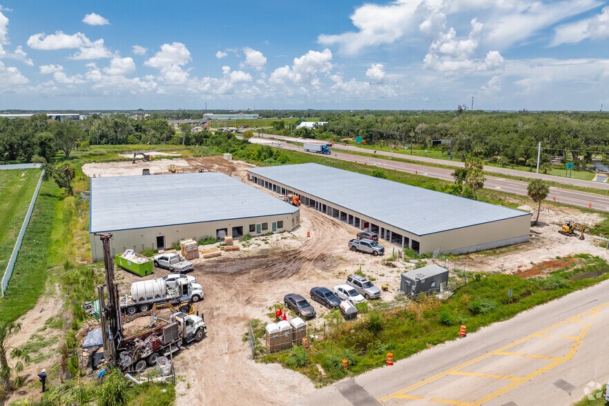 2419 E 85th St, Palmetto, FL à vendre - Aérien – Image 1 sur 14