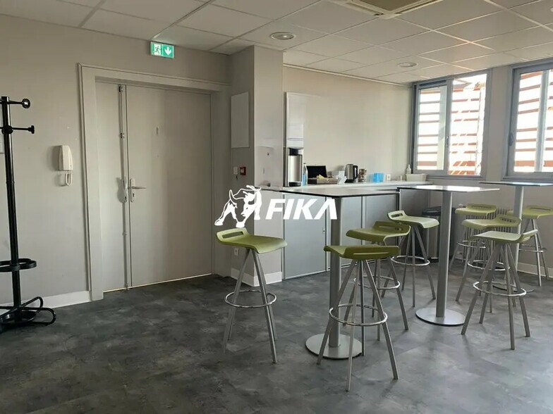 Bureau dans Toulouse à louer - Photo de l’immeuble – Image 2 sur 9