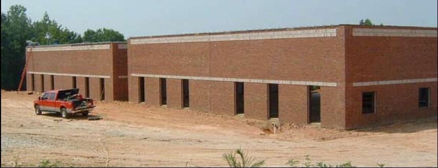 1025 Barrow Industrial Pky, Auburn, GA à vendre - Photo principale – Image 2 sur 5