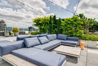 Plus de détails pour 1717 SW Park Ave, Portland, OR - Local commercial à louer