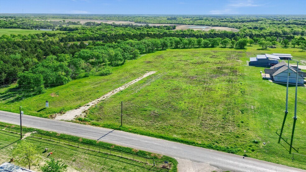 2554 Bennett Rd, Howe, TX à vendre - Photo de l’immeuble – Image 2 sur 16