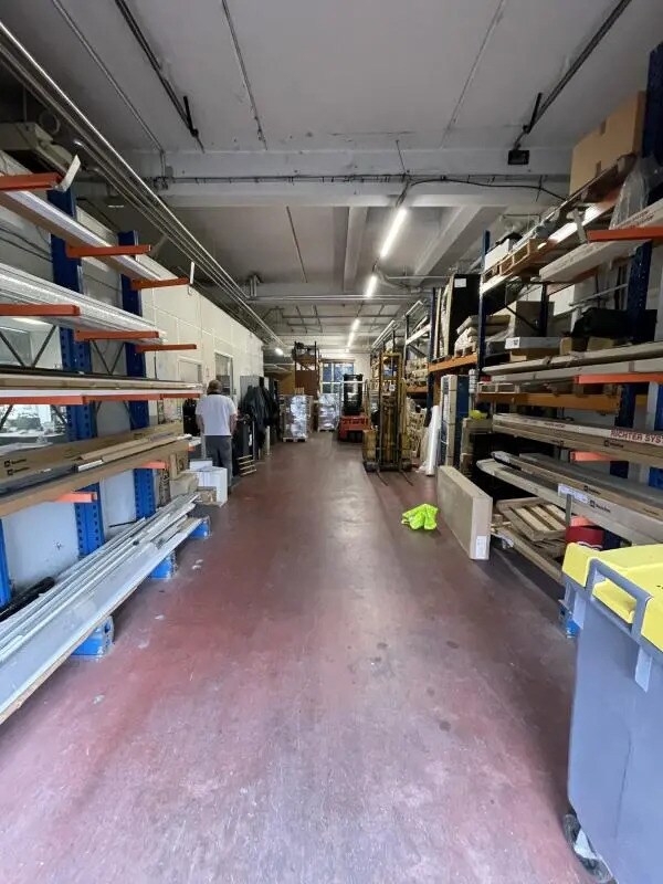 Industriel/Logistique dans Gennevilliers à louer Photo de l’immeuble– Image 1 sur 37