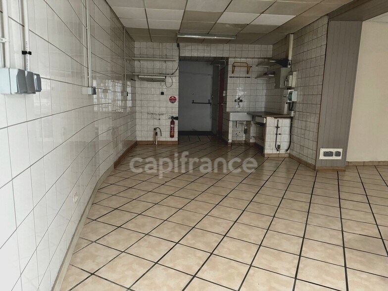 Local commercial dans Maxéville à louer - Photo intérieure – Image 1 sur 6
