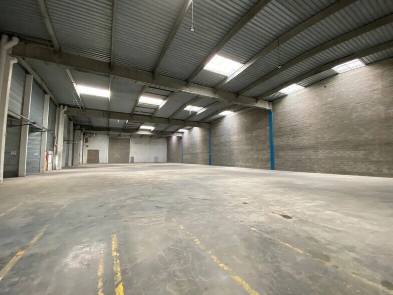 Local d'activités dans Taverny à vendre - Photo intérieure – Image 3 sur 7