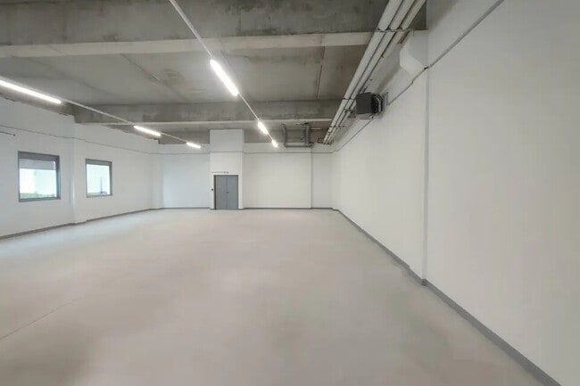 Plus de détails pour Industriel/Logistique à vendre