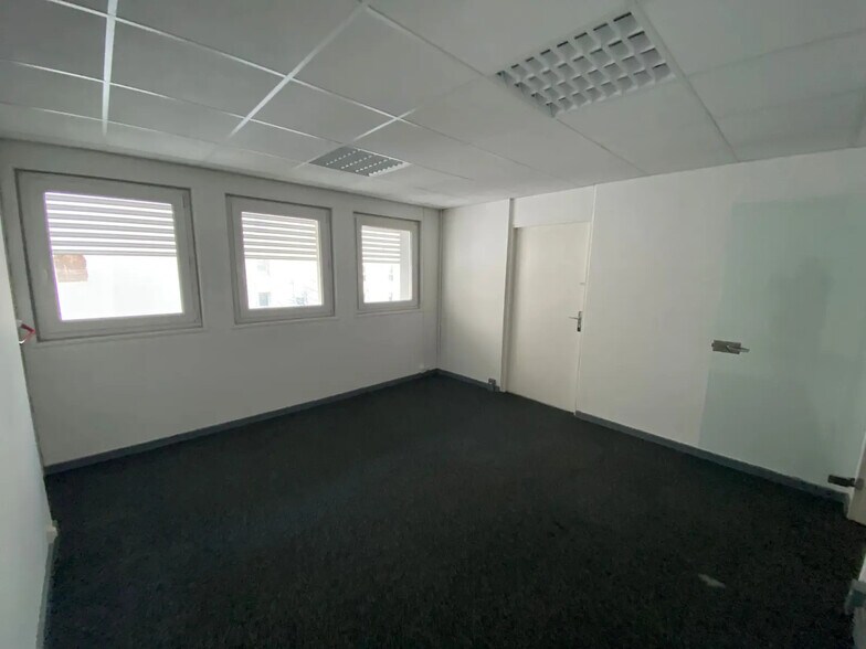 166 Avenue De Hambourg, Marseille à louer - Photo intérieure – Image 2 sur 9