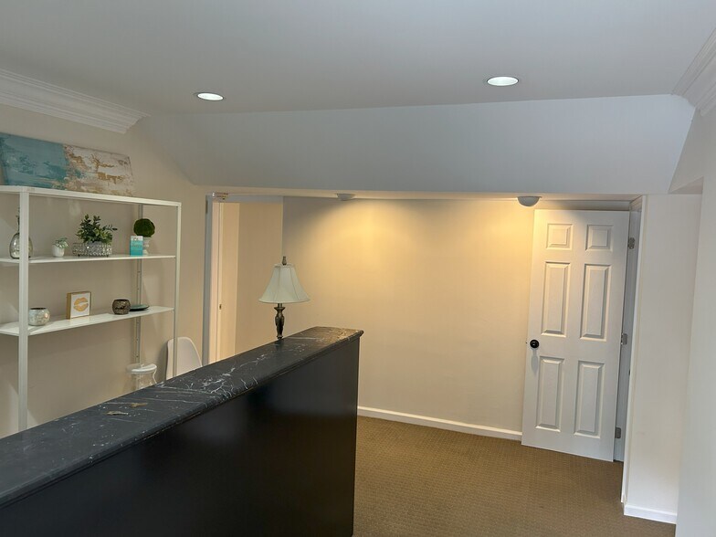 3216 Paces Ferry Pl, Atlanta, GA à louer - Photo de l’immeuble – Image 3 sur 11