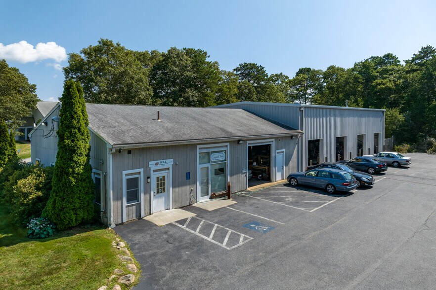 7 Colonel Dr, Bourne, MA à vendre - Photo de l’immeuble – Image 3 sur 42