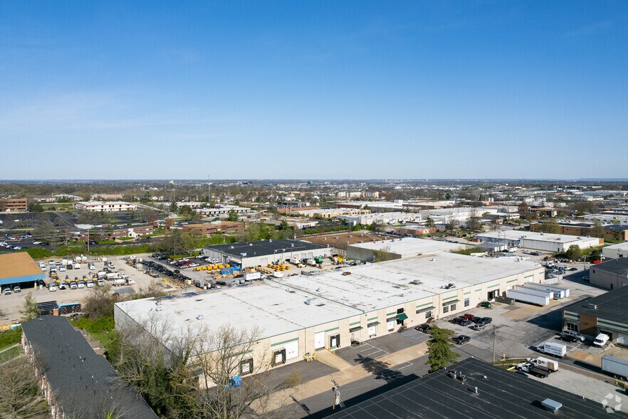 1085-1107 N Warson Rd, Saint Louis, MO à louer - Aérien – Image 3 sur 5