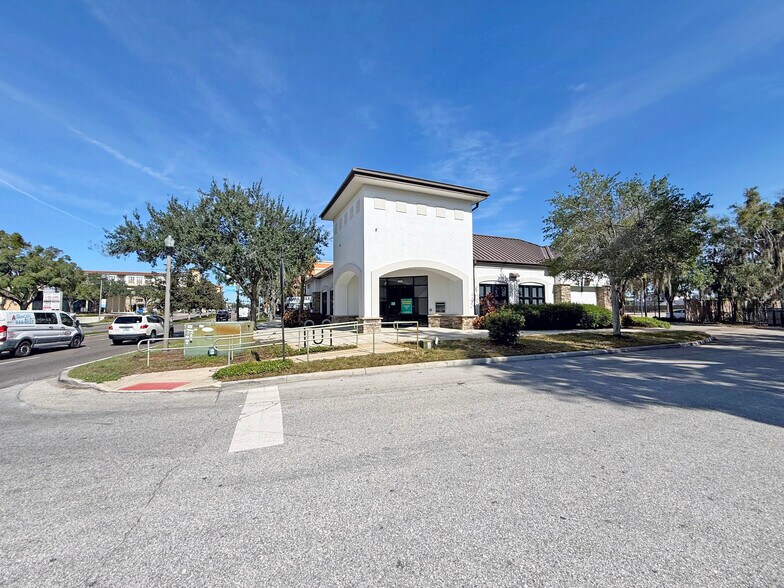 450 S Orlando Ave, Maitland, FL à vendre - Photo de l’immeuble – Image 2 sur 20