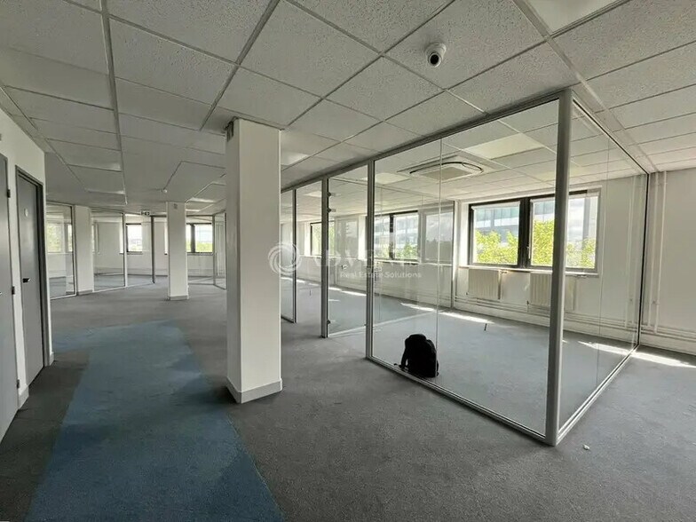 Bureau dans Saint-Denis à vendre - Photo intérieure – Image 2 sur 7