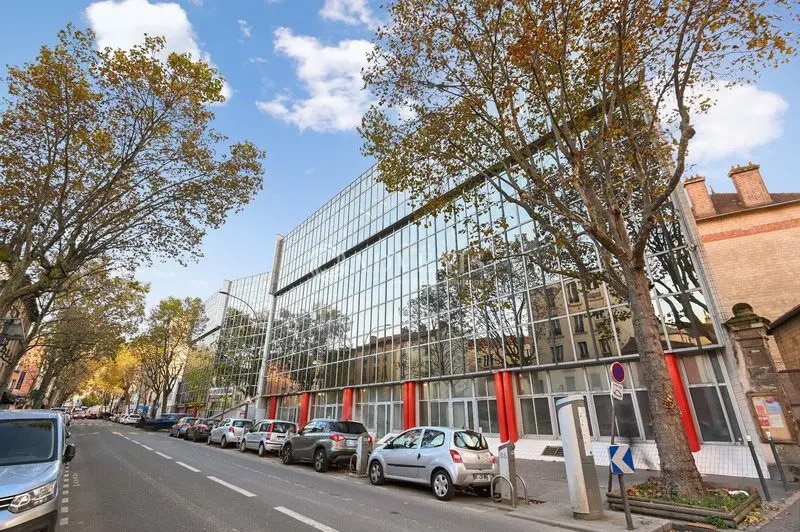 Bureau dans Saint-Ouen-sur-Seine à louer Photo de l’immeuble– Image 1 sur 13
