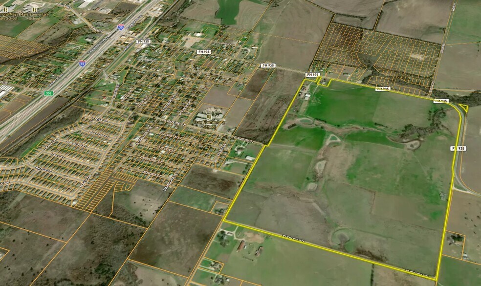 Farm to Market Road 935, Troy, TX à vendre - Photo de l’immeuble – Image 3 sur 23