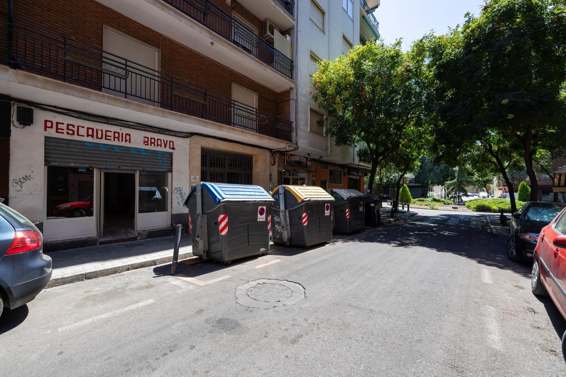 Calle Doctor Pareja Yébenes, 10, Granada, Granada à vendre Photo principale– Image 1 sur 20