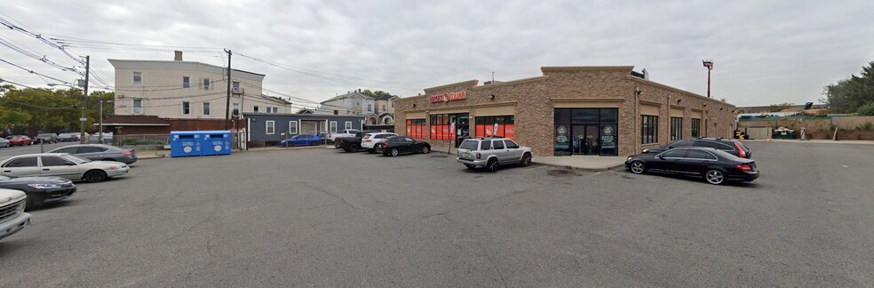 142-142 3rd St, Elizabethport, NJ à louer - Photo de l’immeuble – Image 2 sur 12