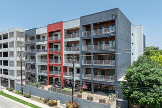 Plus de détails pour 4361 S Congress Ave, Austin, TX - Logement à vendre