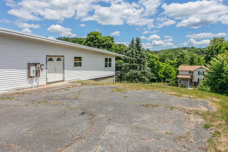 13100 Bedford Rd NE, Cumberland, MD à vendre - Photo de l’immeuble – Image 3 sur 22