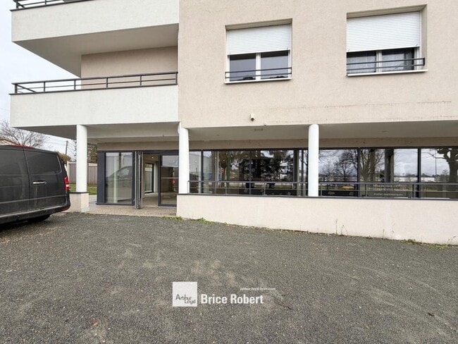 Plus de détails pour 6 Rue Du Collovrier, Écully - Local commercial à louer