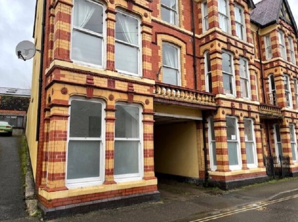 George St, Llandeilo à vendre - Photo de l’immeuble – Image 1 sur 5