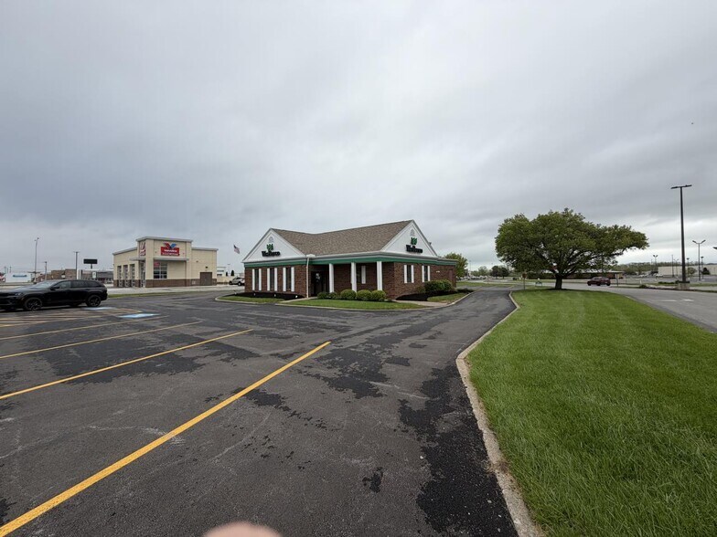 4112 Milan Rd, Sandusky, OH à vendre - Photo de l’immeuble – Image 2 sur 9